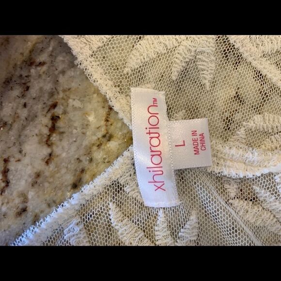 Sheer Xhileration top, fringe hem, size large - Picture 6 of 6